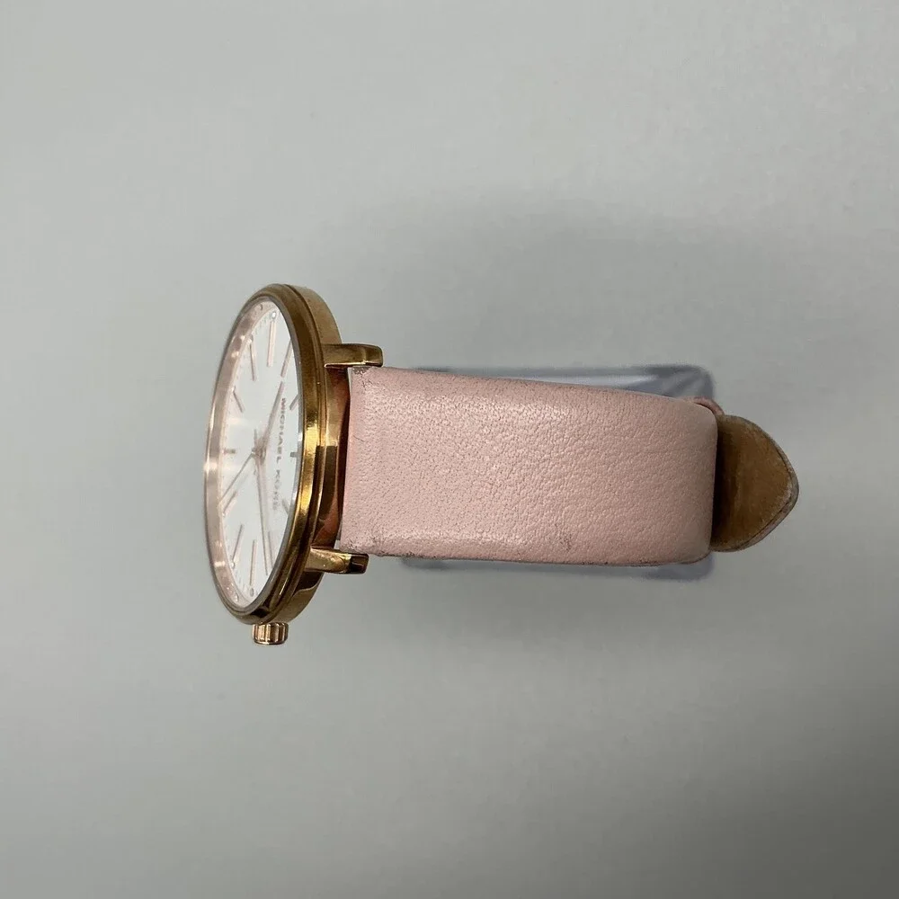 Michael Kors MK-2747 Pyper Womens Watch 38mm Pink Leather Rose Gold New Battery